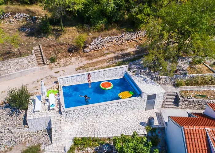 Eco With Pool * פודאצה