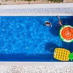 Eco With Pool 빌라 *