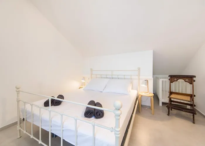 Βίλα Eco With Pool *