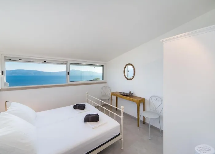 Eco With Pool * Podaca