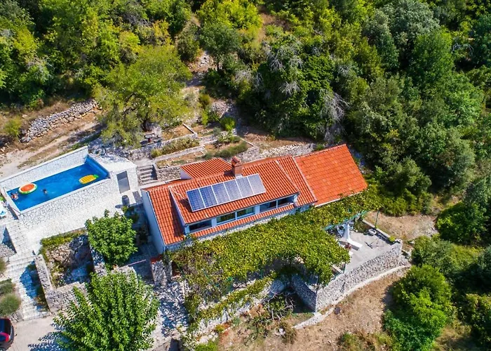 Eco With Pool Βίλα